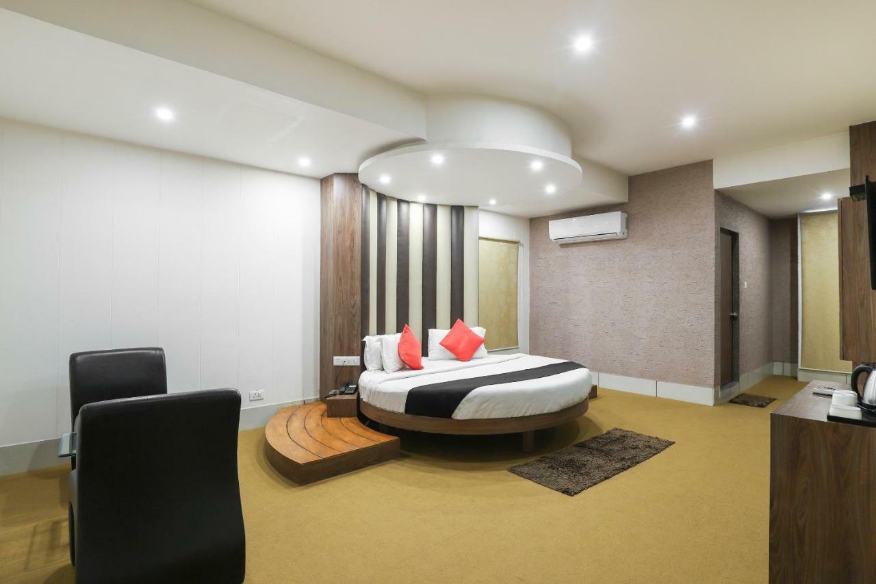 Pātan Apple Residency酒店 外观 照片