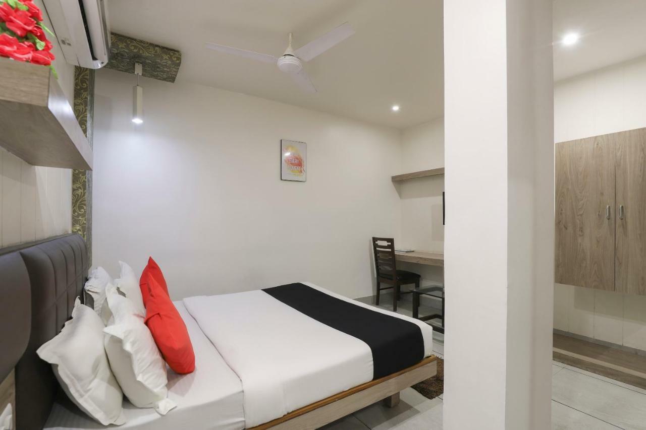 Pātan Apple Residency酒店 外观 照片